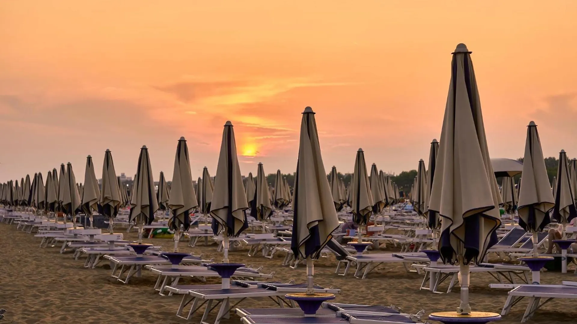 Spacious Apartment With A Bright Outdoor Terrace Bibione